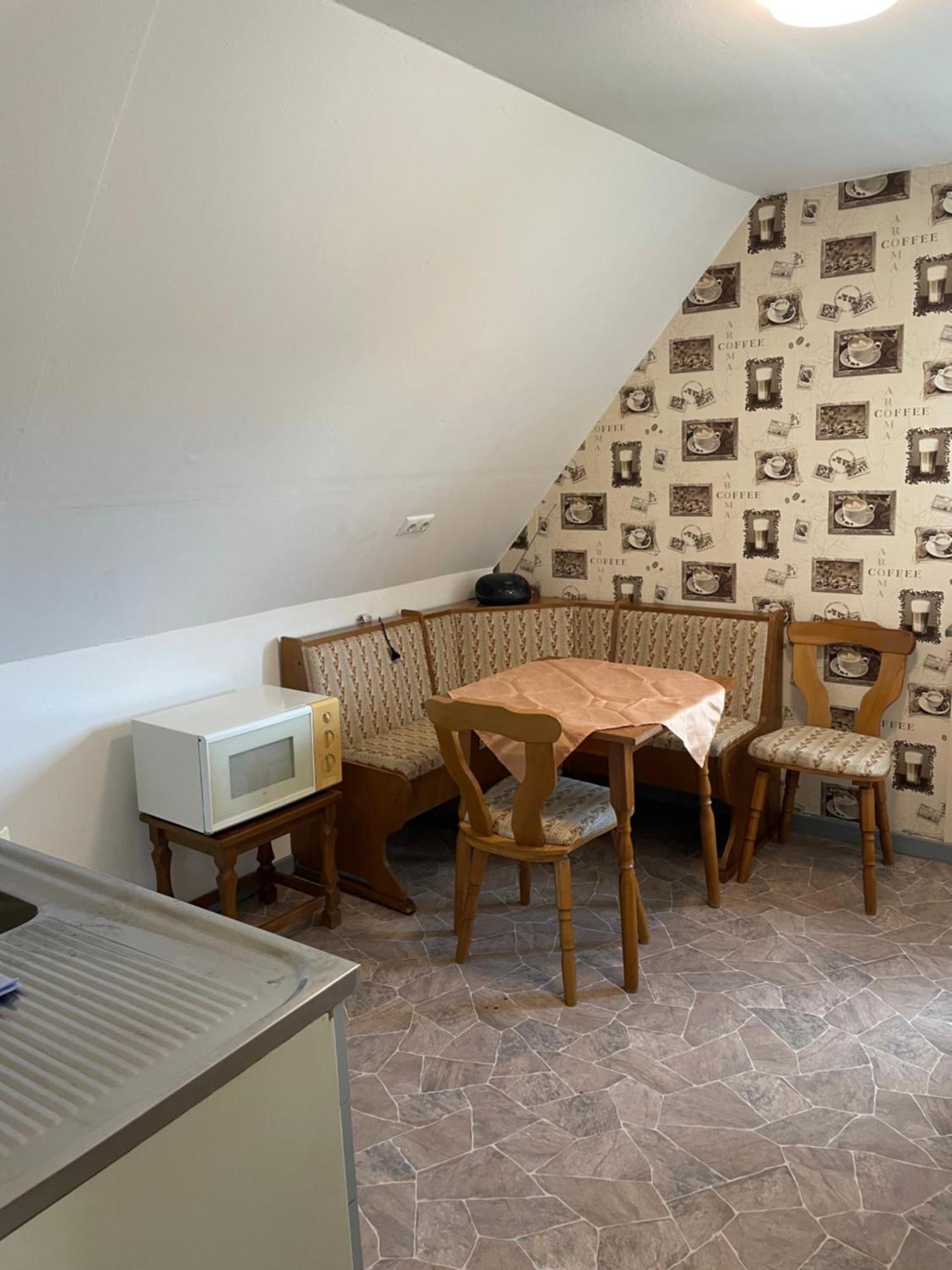 Familie Alber 1P Apartman Elze Kültér fotó